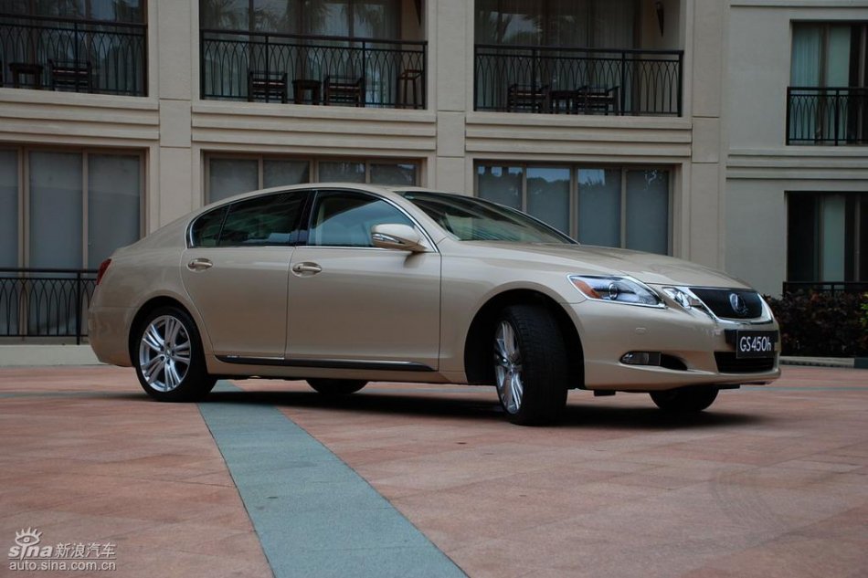 雷克萨斯GS450h外观实拍图