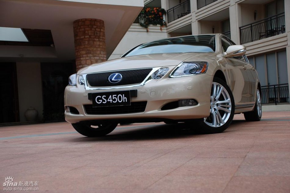 雷克萨斯GS450h外观实拍图
