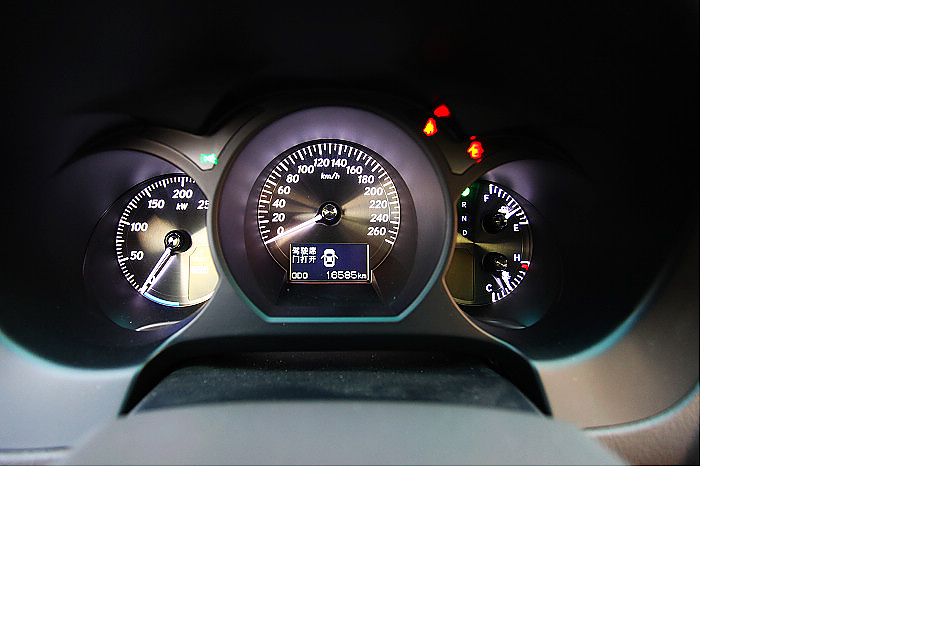 雷克萨斯GS450h内饰图片