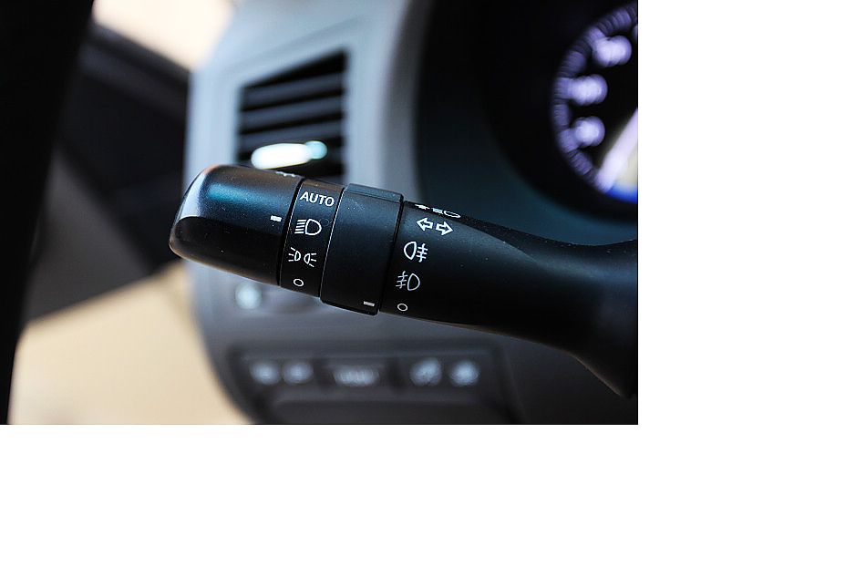 雷克萨斯GS450h内饰图片