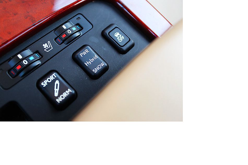 雷克萨斯GS450h内饰图片