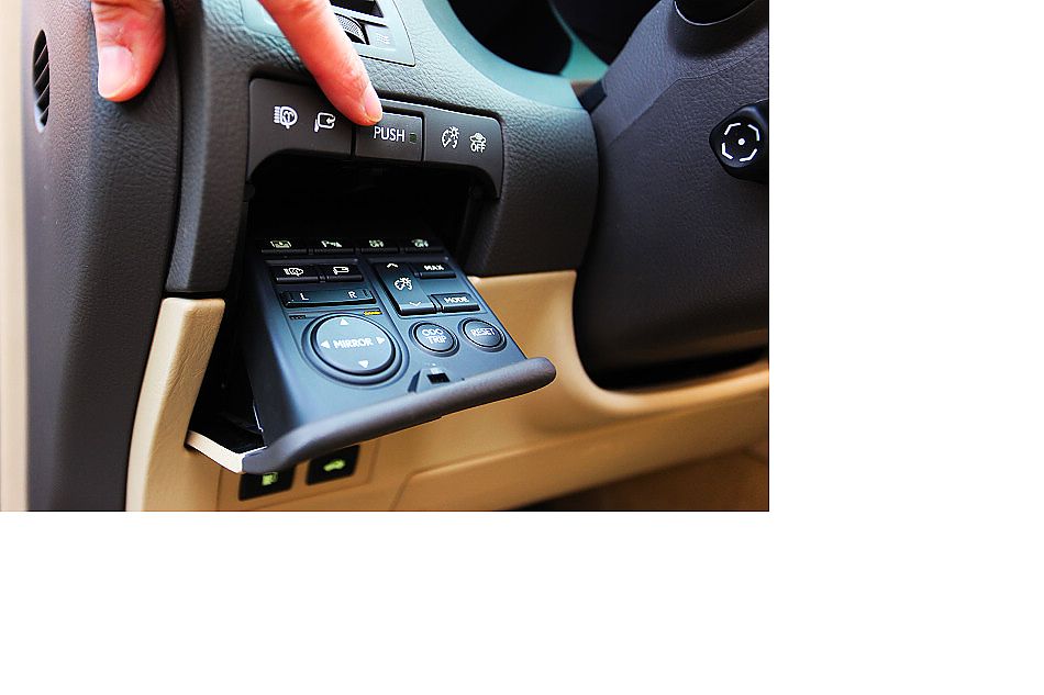 雷克萨斯GS450h内饰图片