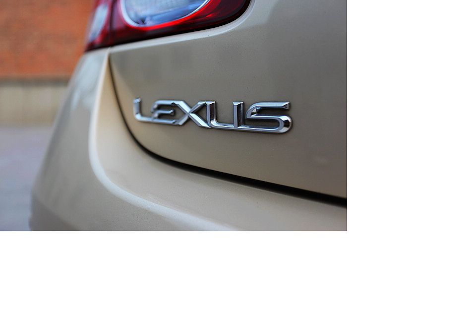 雷克萨斯GS450h外观图片