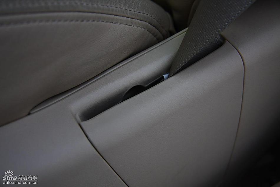 雷克萨斯GS460试驾实拍图内饰