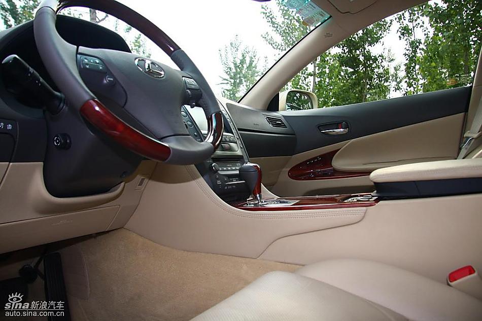 雷克萨斯GS460试驾实拍图内饰