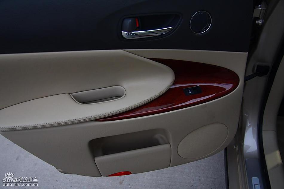 雷克萨斯GS460试驾实拍图内饰