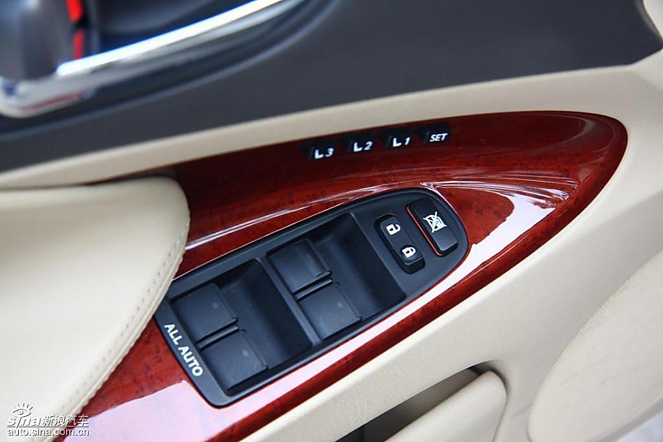 雷克萨斯GS460试驾实拍图内饰