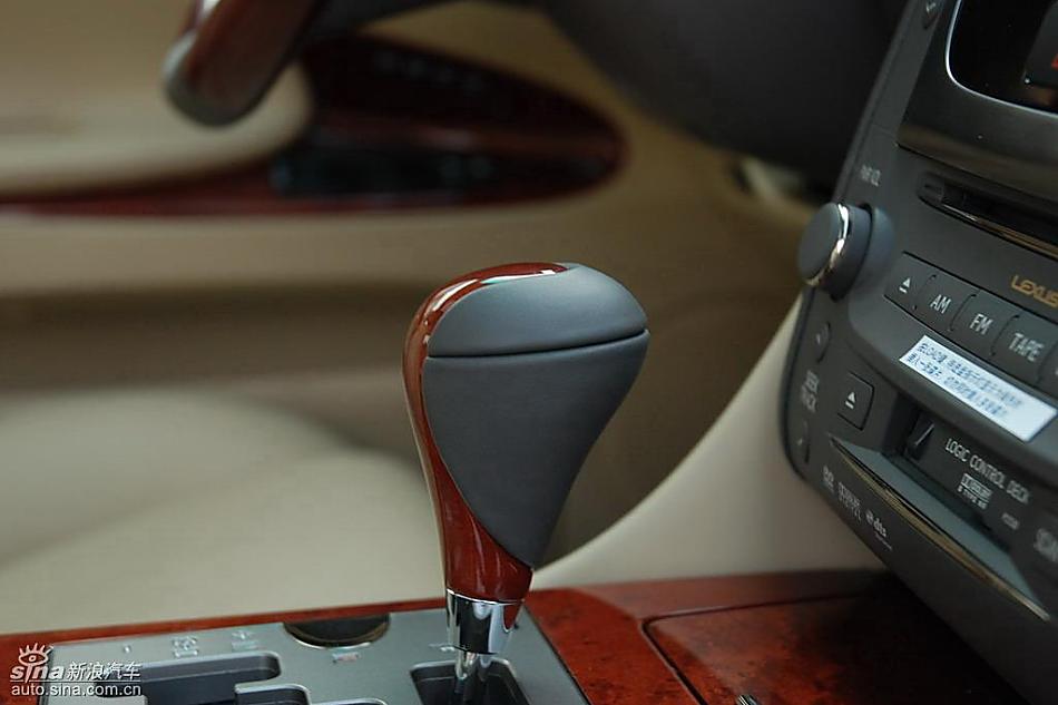 雷克萨斯GS460内饰