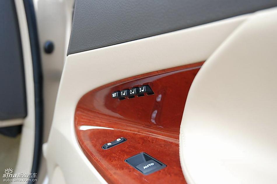 雷克萨斯GS460内饰