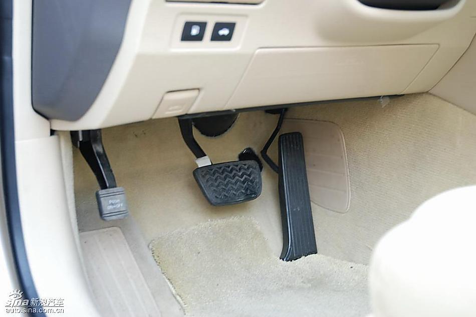 雷克萨斯GS460内饰