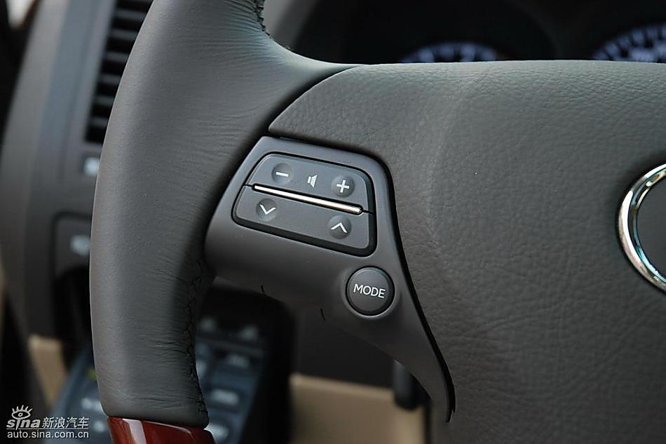 雷克萨斯GS460内饰
