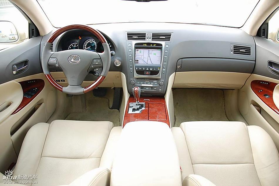 雷克萨斯GS460内饰