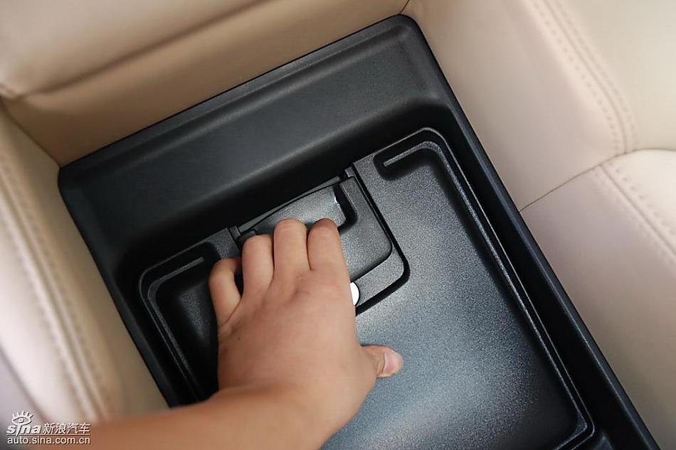 雷克萨斯GS460内饰