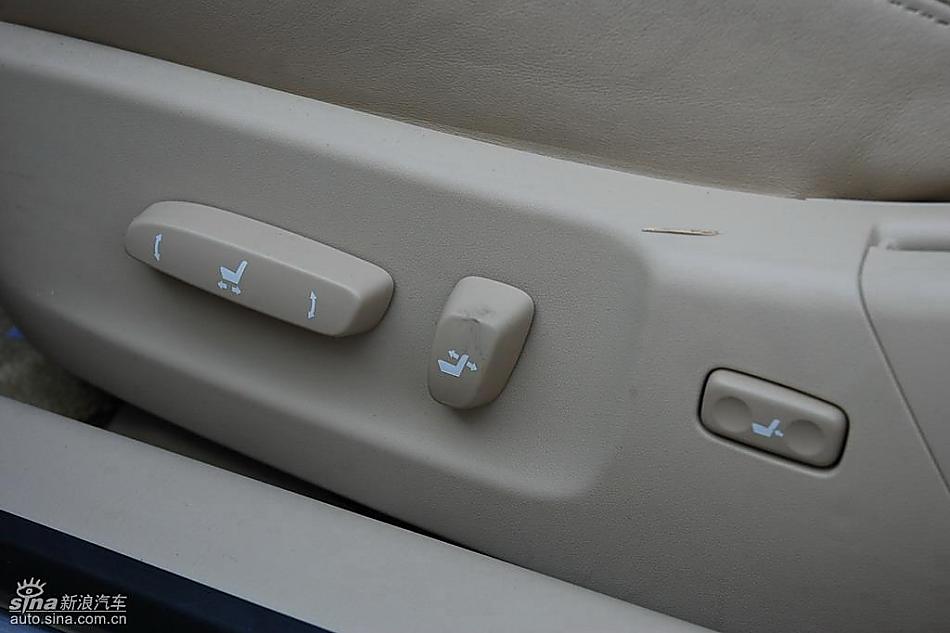 雷克萨斯GS460内饰