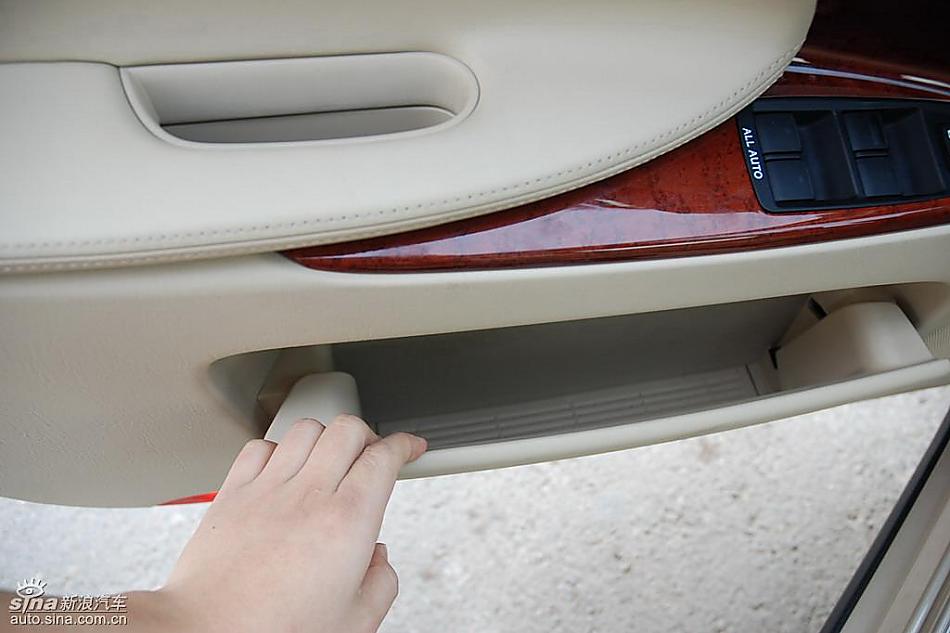 雷克萨斯GS460内饰