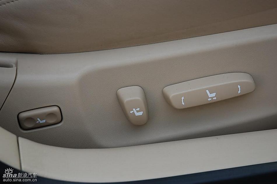 雷克萨斯GS460内饰