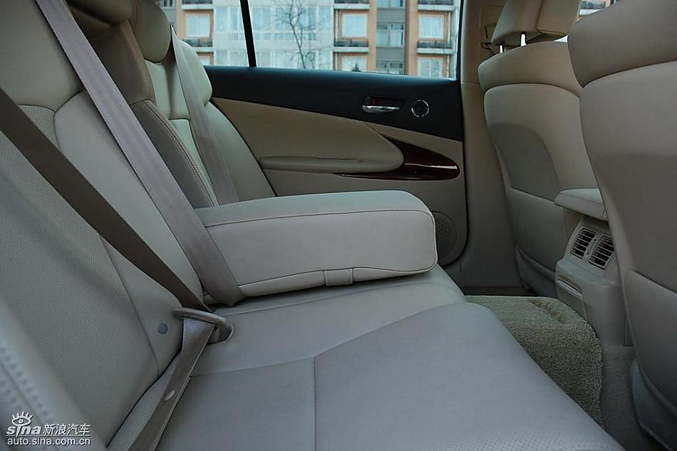 雷克萨斯GS460内饰