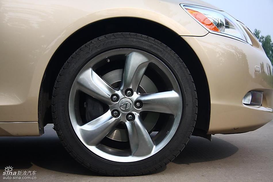 雷克萨斯GS460试驾实拍图