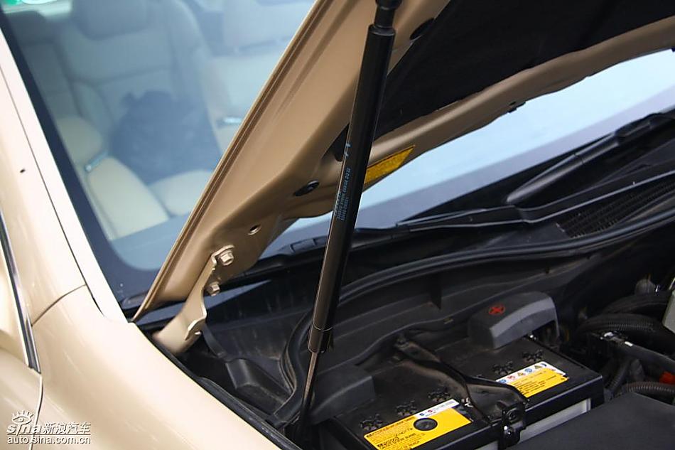 雷克萨斯GS460试驾实拍图细节与其他