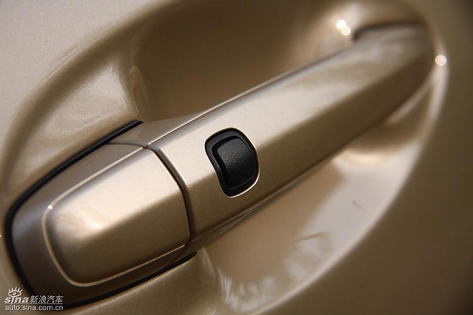 雷克萨斯GS460试驾实拍图细节与其他