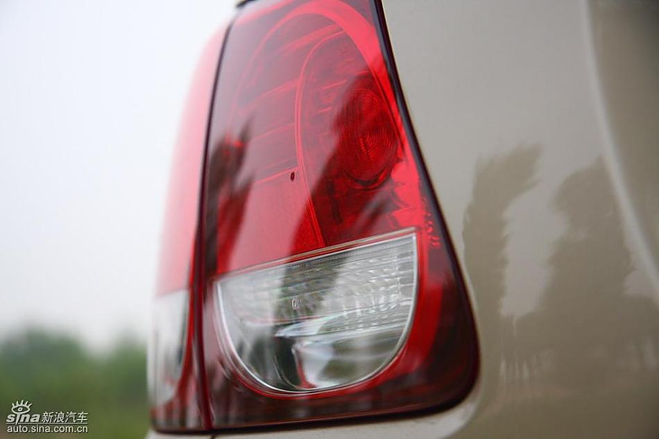 雷克萨斯GS460试驾实拍图细节与其他