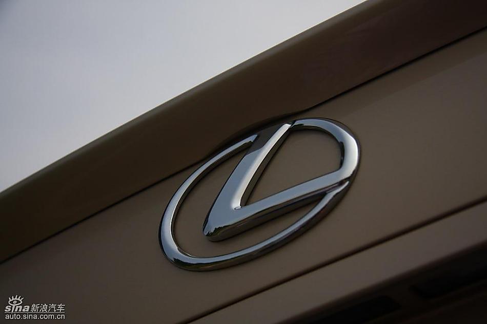 雷克萨斯GS460试驾实拍图