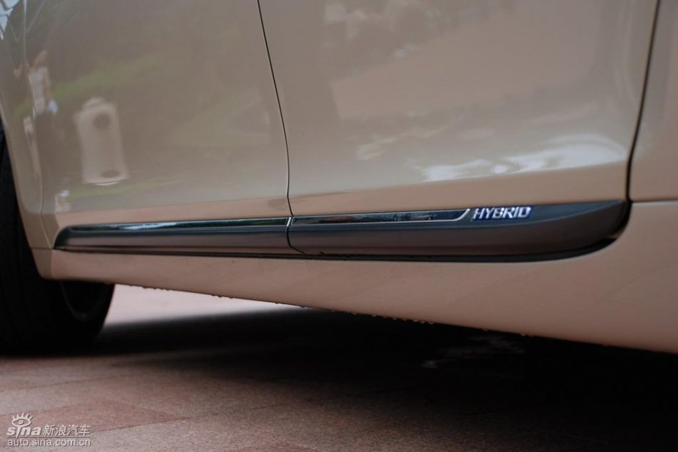 雷克萨斯GS450h外观实拍图