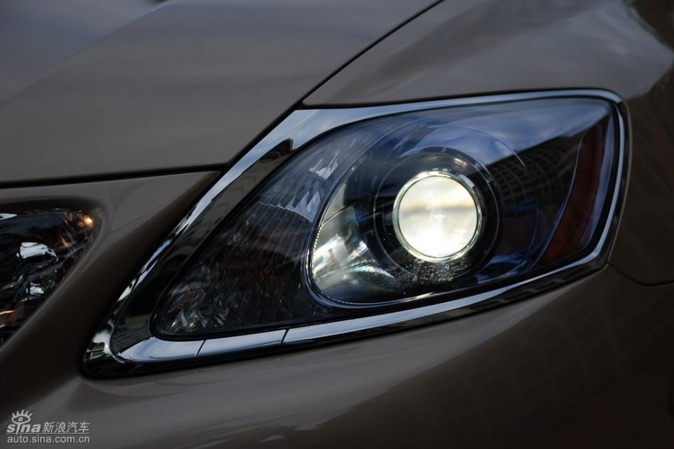 雷克萨斯GS450h外观实拍图