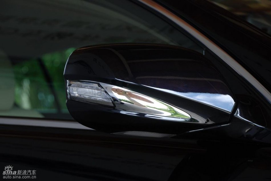 雷克萨斯GS450h外观实拍图