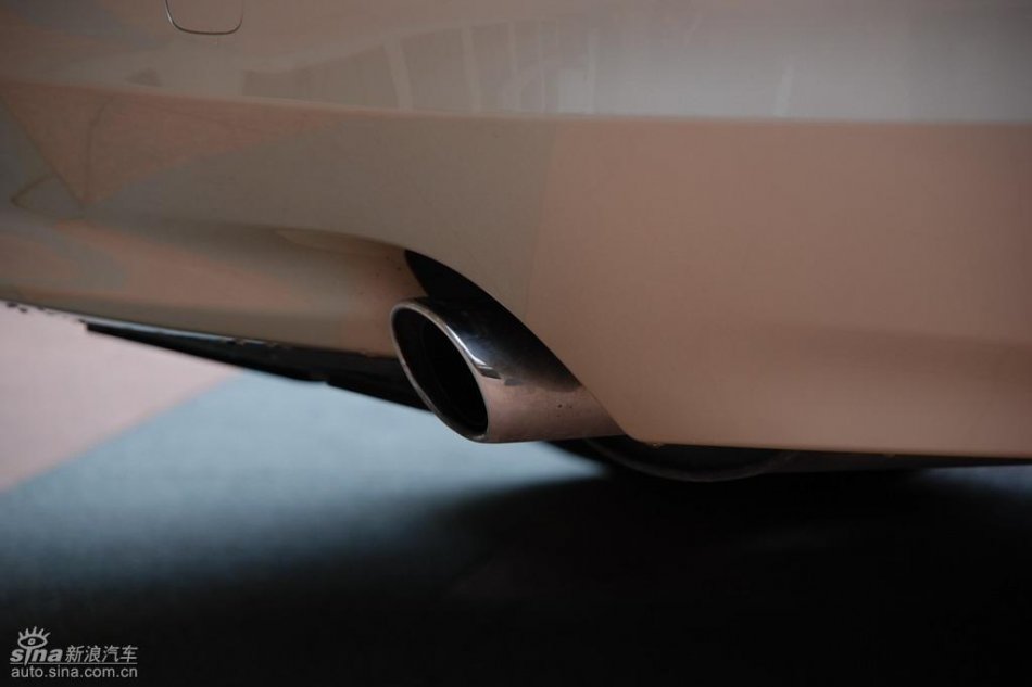 雷克萨斯GS450h外观实拍图