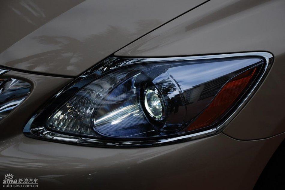 雷克萨斯GS450h外观实拍图