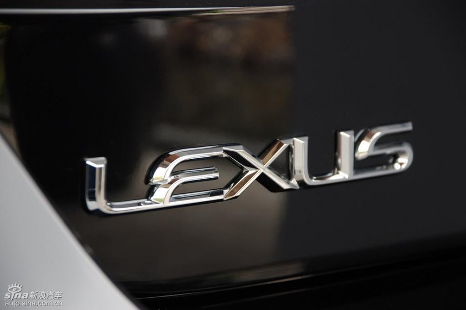 雷克萨斯GS450h外观实拍图