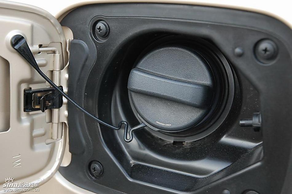 雷克萨斯GS460油箱盖