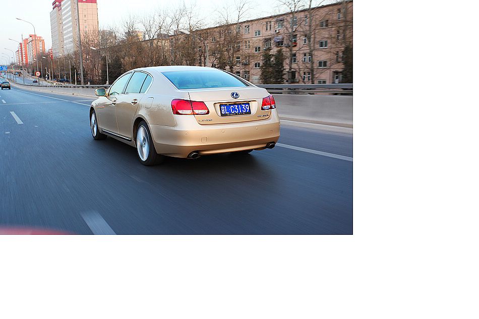 雷克萨斯GS450h动态外观图片