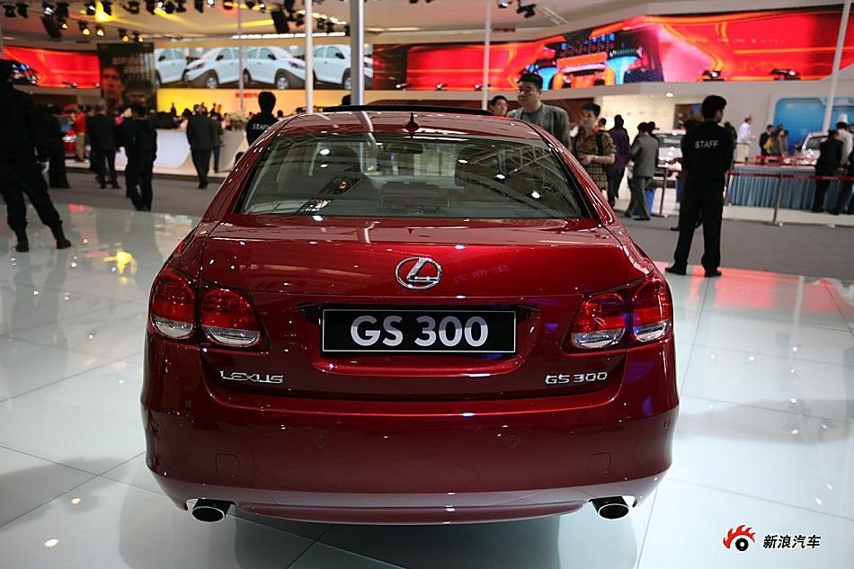 雷克萨斯GS300