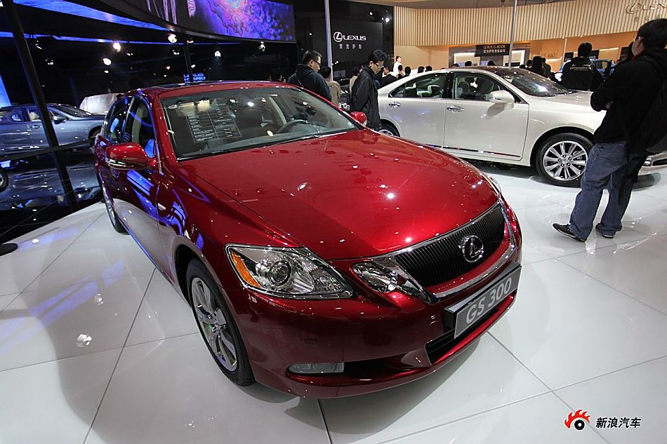 雷克萨斯GS300