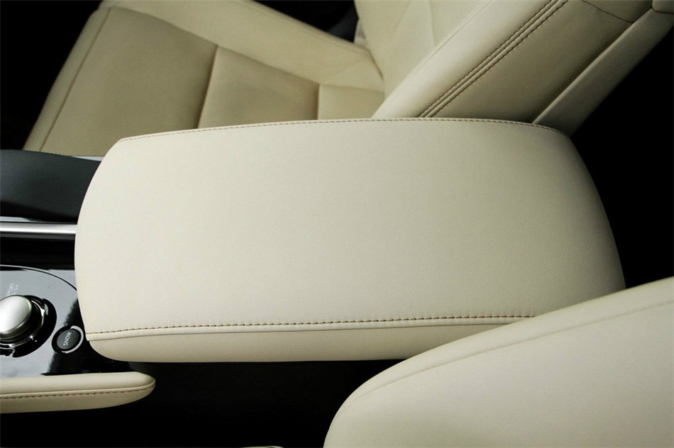 雷克萨斯GS250 2012款 2.5L AT 空间