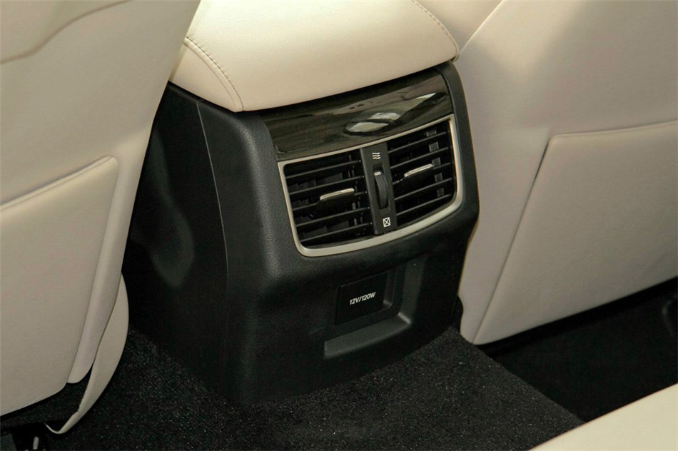 雷克萨斯GS250 2012款 2.5L AT 空间