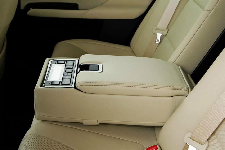 雷克萨斯GS250 2012款 2.5L AT 空间