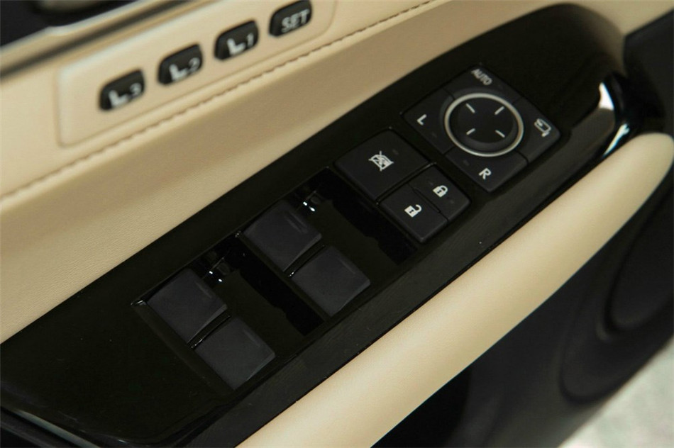 ׿˹GS250 2012 2.5L AT ռ