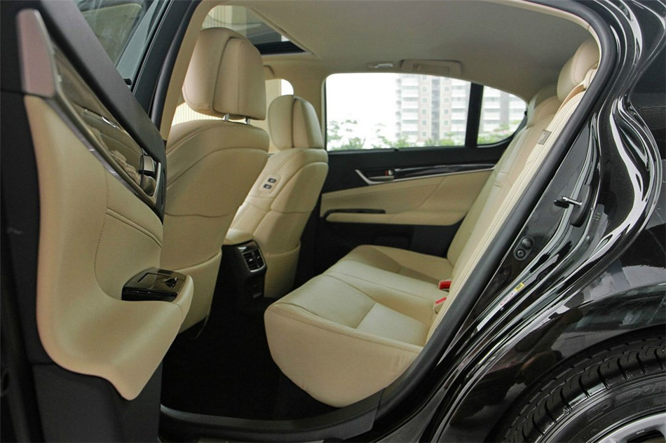雷克萨斯GS250 2012款 2.5L AT 空间