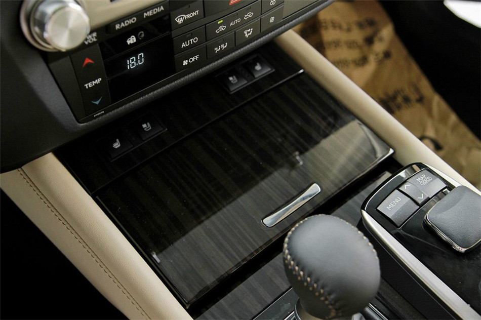 雷克萨斯GS250 2012款 2.5L AT 内饰