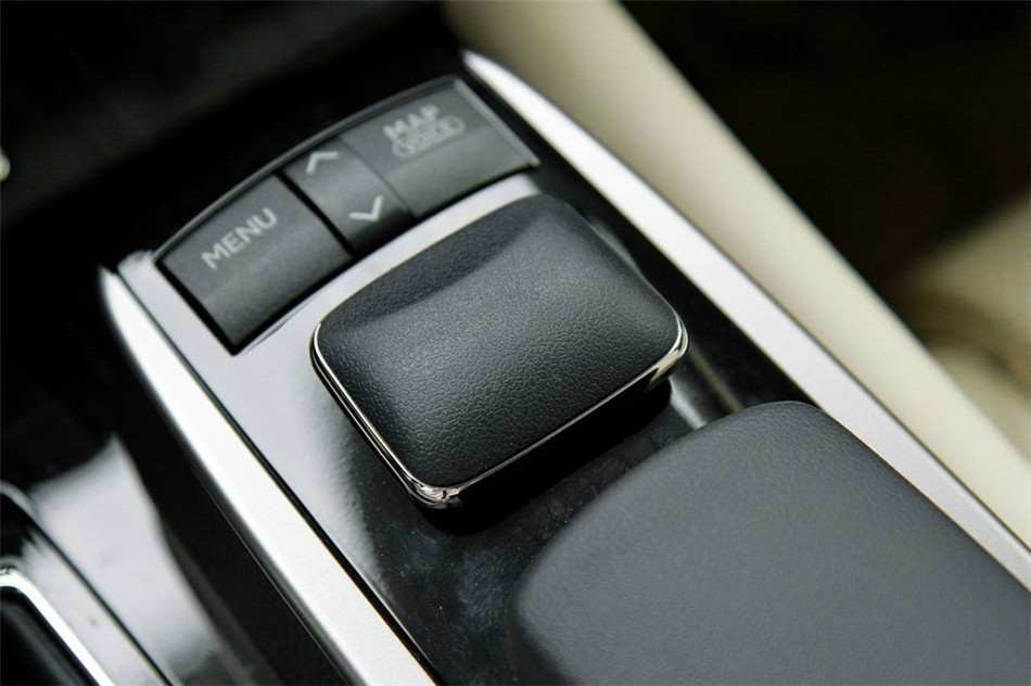 雷克萨斯GS250 2012款 2.5L AT 内饰