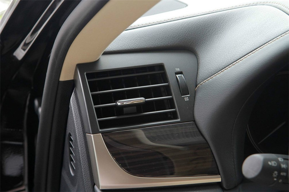 雷克萨斯GS250 2012款 2.5L AT 内饰