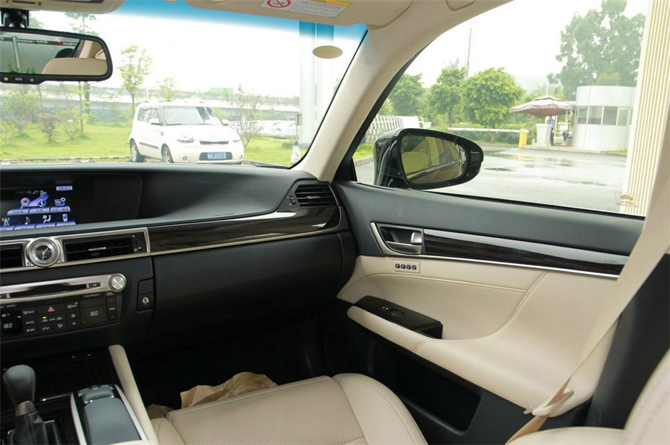 ׿˹GS250 2012 2.5L AT 