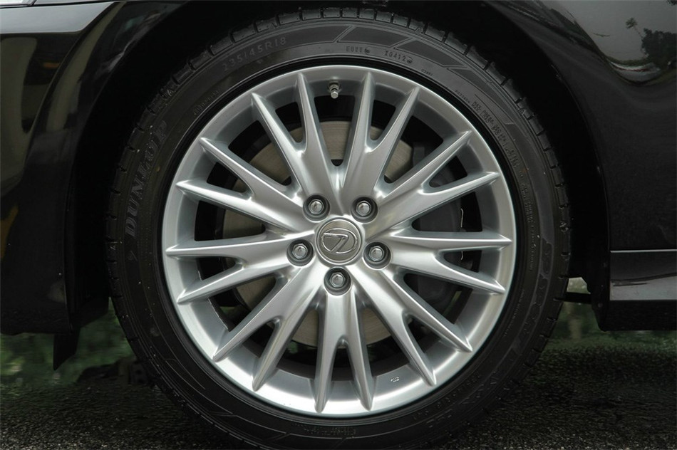 雷克萨斯GS250 2012款 2.5L AT 细节