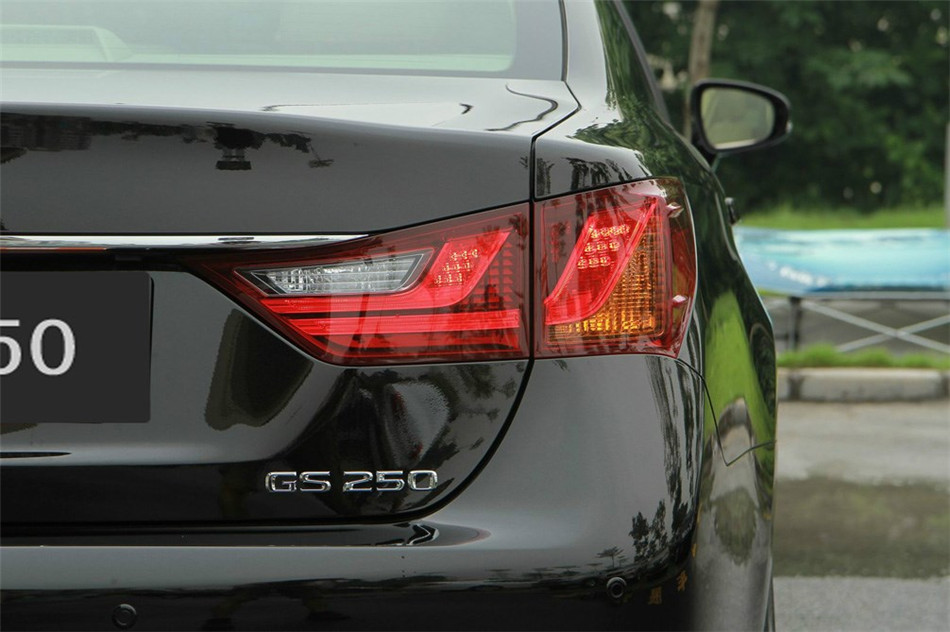 雷克萨斯GS250 2012款 2.5L AT 细节