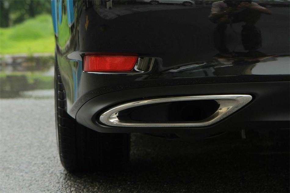 雷克萨斯GS250 2012款 2.5L AT 细节