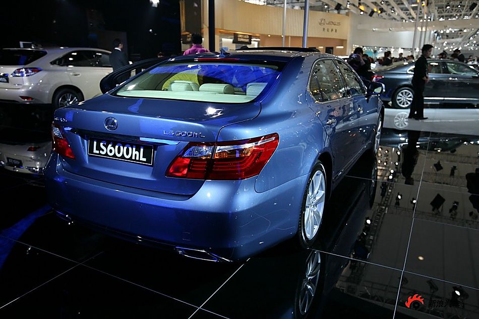 雷克萨斯LS600HL