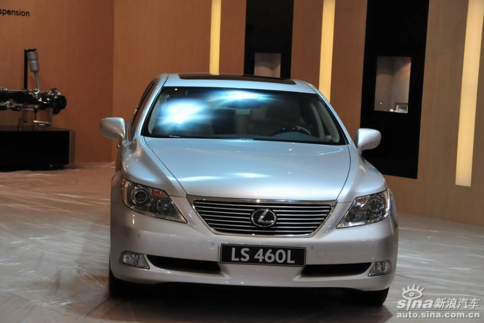 雷克萨斯LS460L